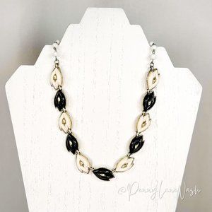 Vintage Black/White Feather Shaped Bead in Gold Setting w Bead Neclace